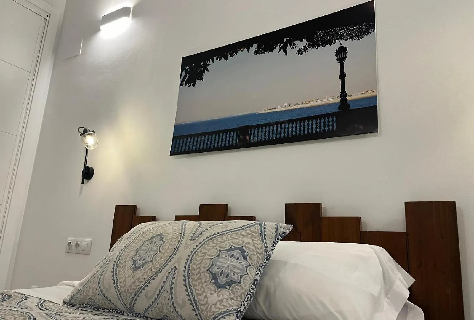 Apartamento The Traveller's house El Bastinazo con Terraza Privada Cádiz España